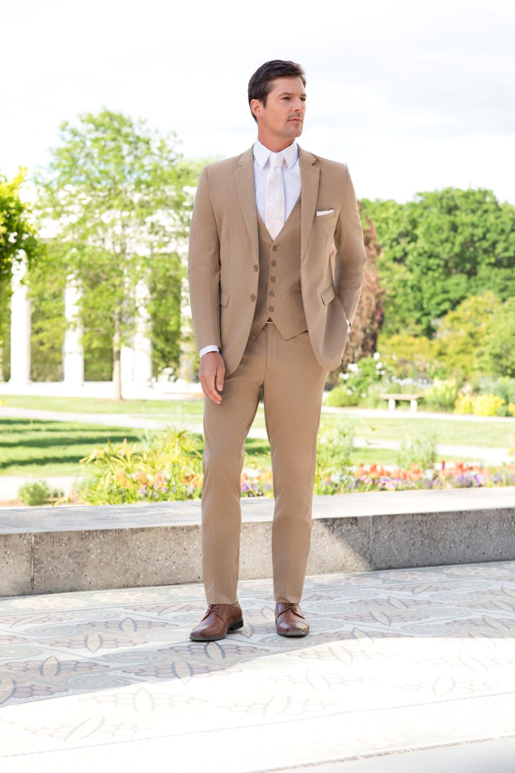 2 Button Camel Suit